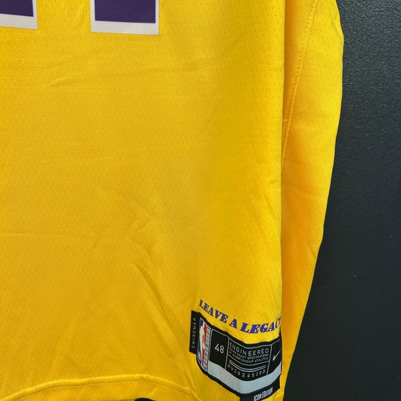 Nike LA Lakers Luka Doncic jersey - Picture 2 of 9